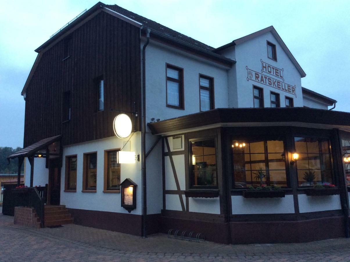 Hotel Ratskeller Neustadt Exterior foto